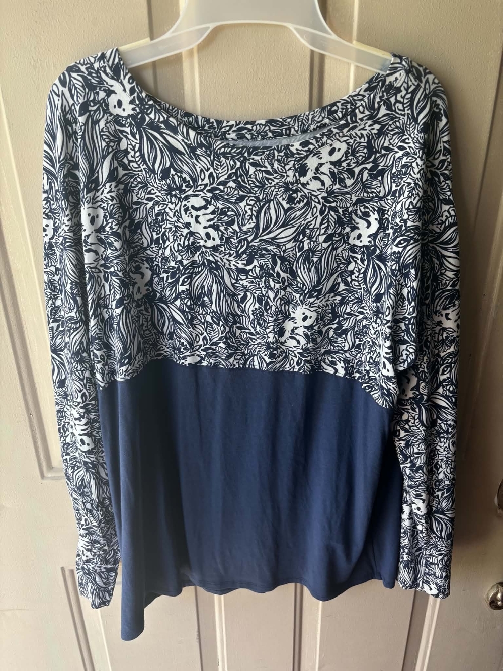 Lilly Pulitzer Navy and White Floral Panel Long-Sleeve Tee